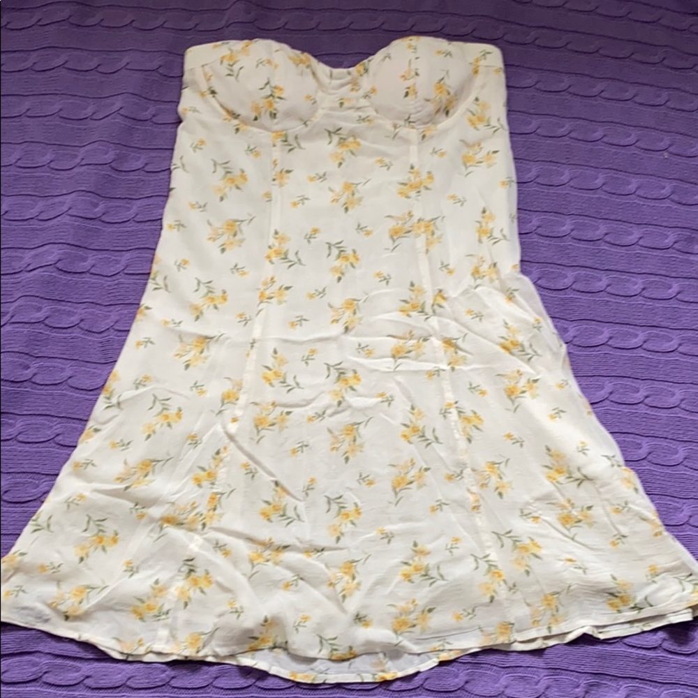 New⭐️⭐️American Eagle strapless dress!